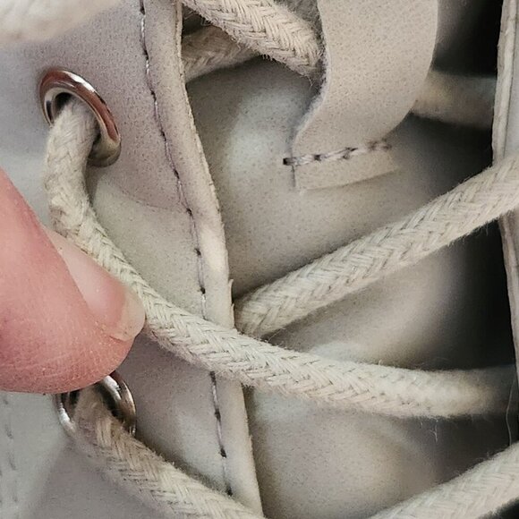 JustFab Illona Combat Boot Womens 7.5 White Faux Fir Lining Lace-Up Y2K Military - Picture 12 of 13